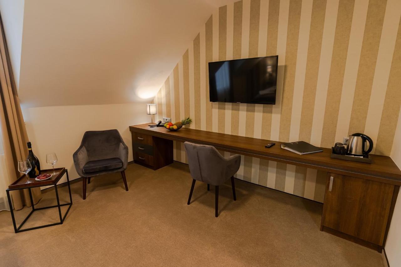 Hotel Demaenova **** Liptovský Mikuláš Eksteriør billede