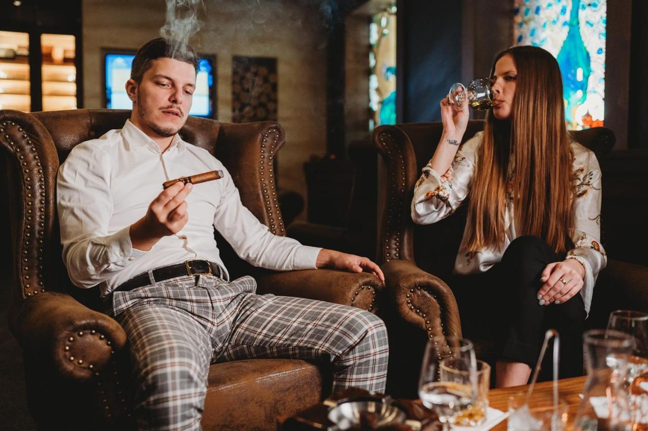 Hotel Demaenova **** Liptovský Mikuláš Eksteriør billede